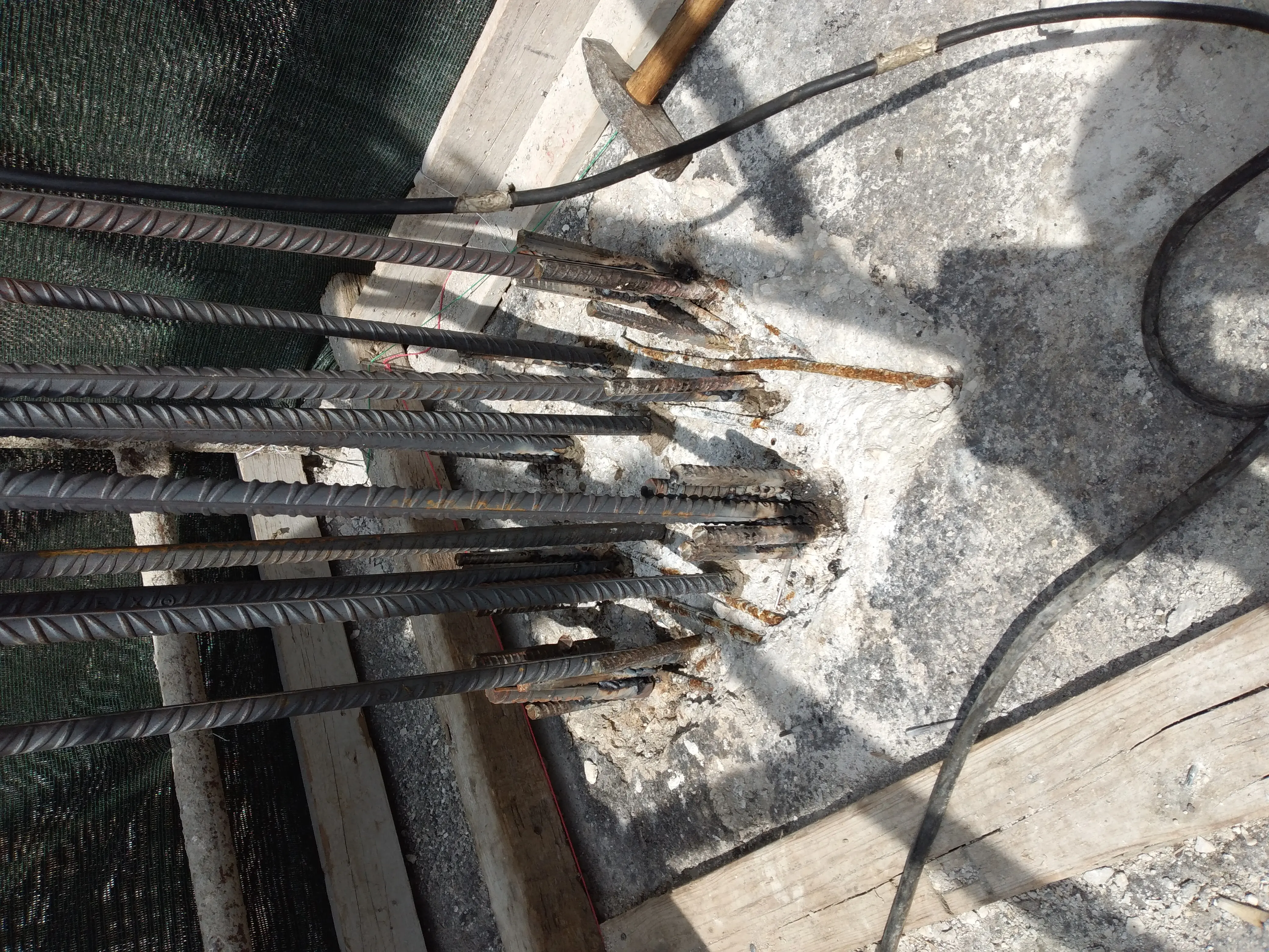 Αποκατάσταση Διαβρωμένων Υποστυλωμάτων